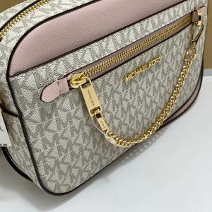 Michael kors crossbody